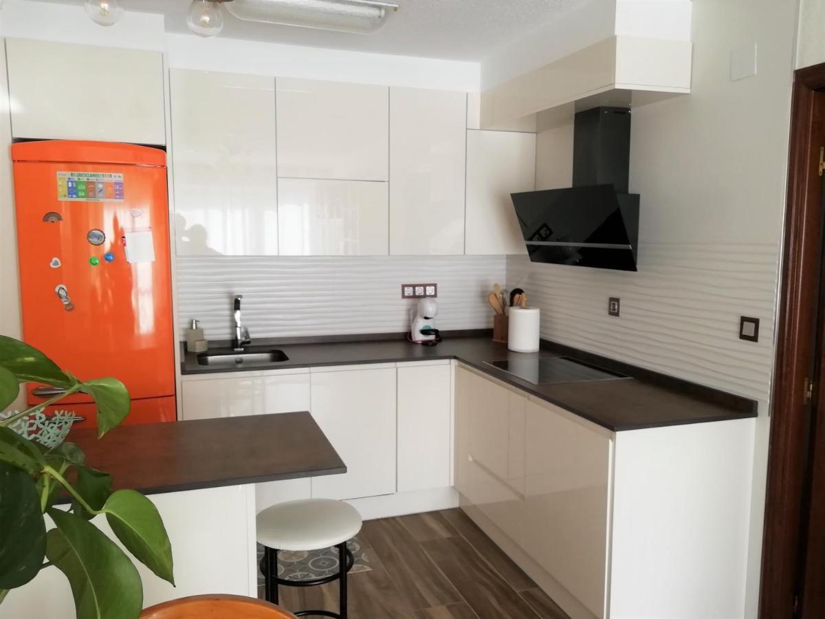 Ferienwohnung Apartamento A 30 Metros De La Playa San Vicente De La Barquera Exterior foto